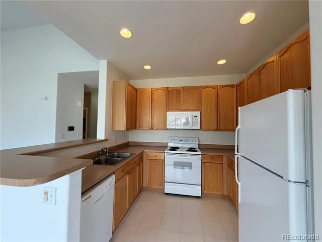 8456 S Hoyt Way #308 Littleton, CO 80128