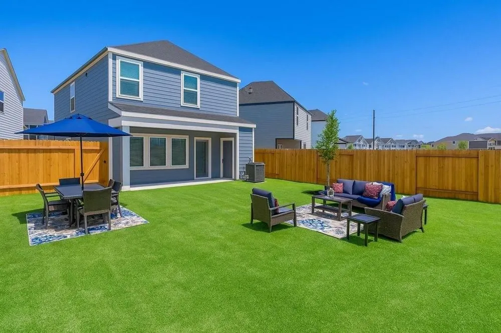 10324 Penryn Forest Trail Houston, TX 77051