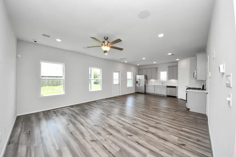 25666 Roy Rogers Road Splendora, TX 77372