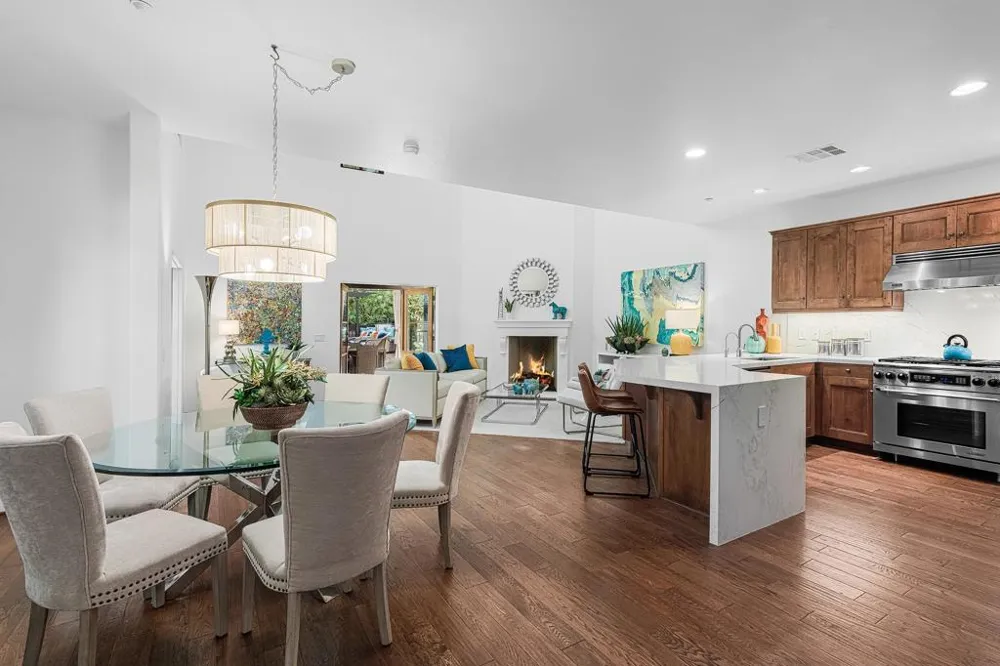 318 Villaggio E Palm Springs, CA 92262