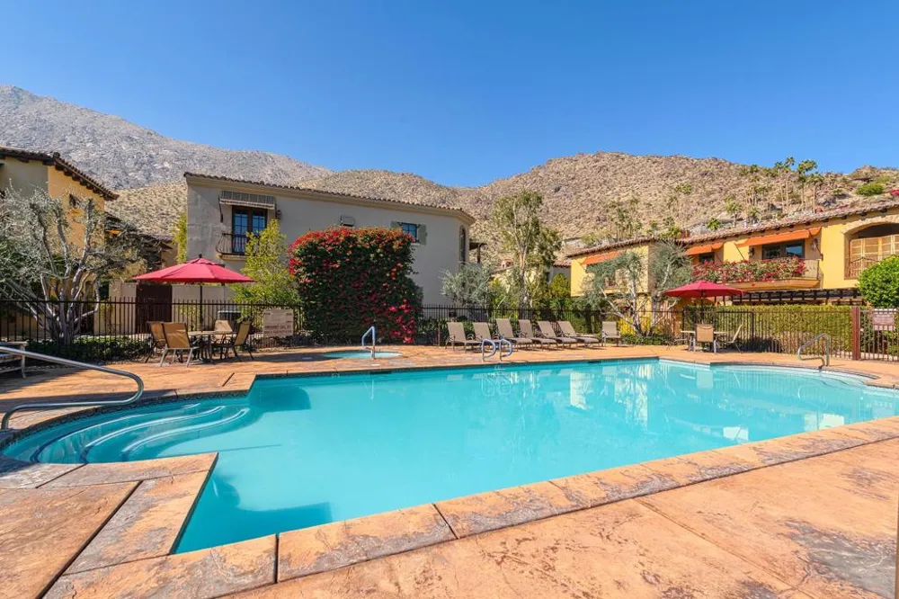 318 Villaggio E Palm Springs, CA 92262