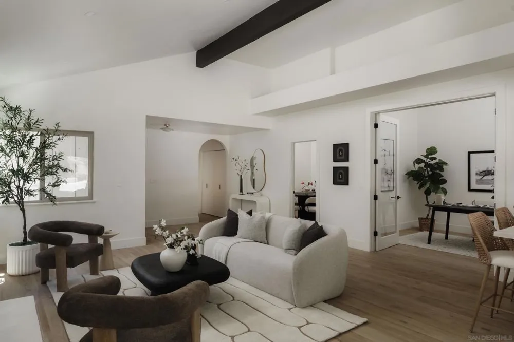 1642 Via Barlovento San Marcos, CA 92078