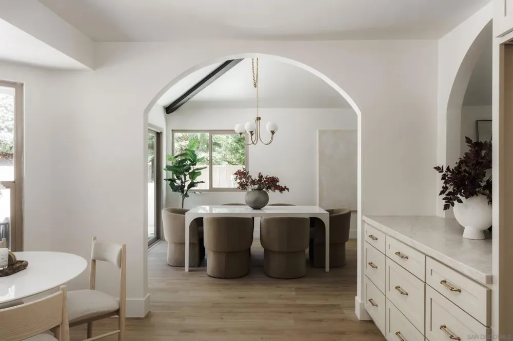 1642 Via Barlovento San Marcos, CA 92078