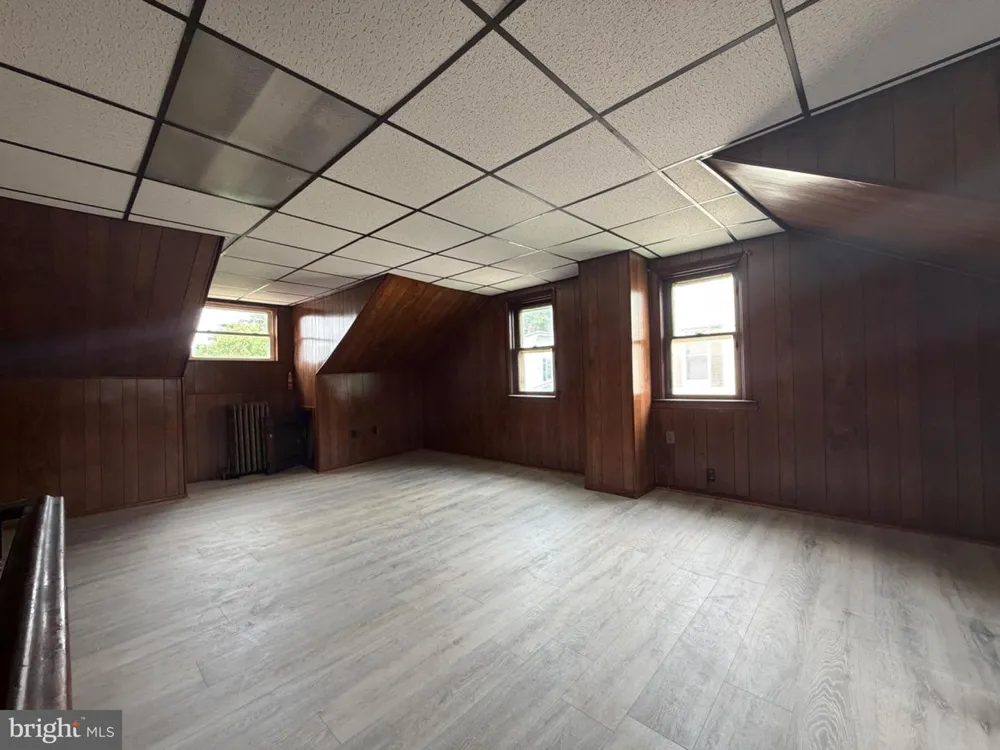 202 9TH STREET Pottsville, PA 17901