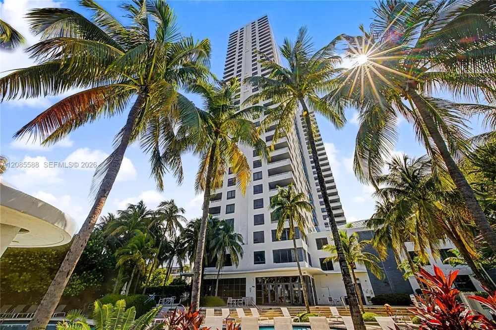 1330 West Ave #2412 Miami Beach, FL 33139