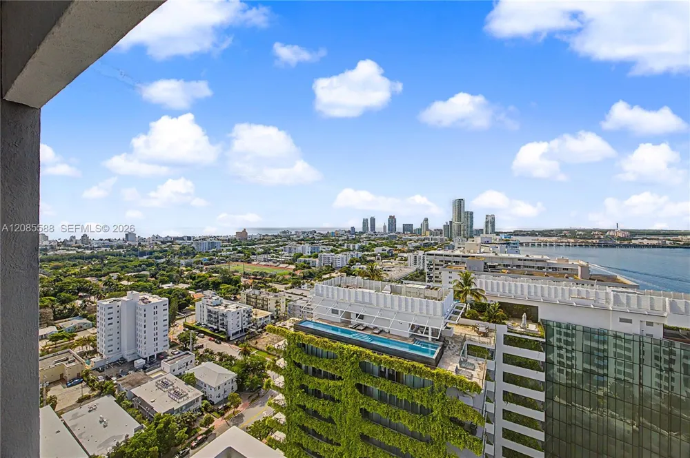 1330 West Ave #2412 Miami Beach, FL 33139