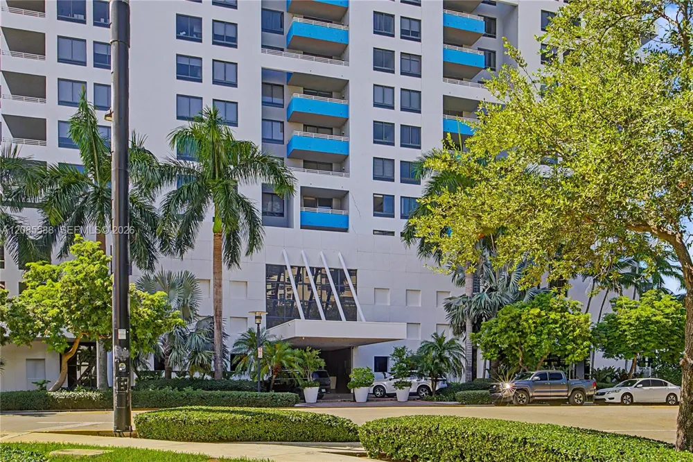 1330 West Ave #2412 Miami Beach, FL 33139