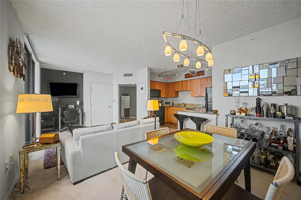 1330 West Ave #2412 Miami Beach, FL 33139
