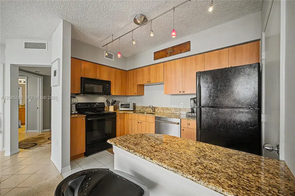 1330 West Ave #2412 Miami Beach, FL 33139