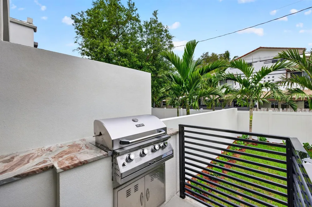 507509 SW 11th Street Fort Lauderdale, FL 33315