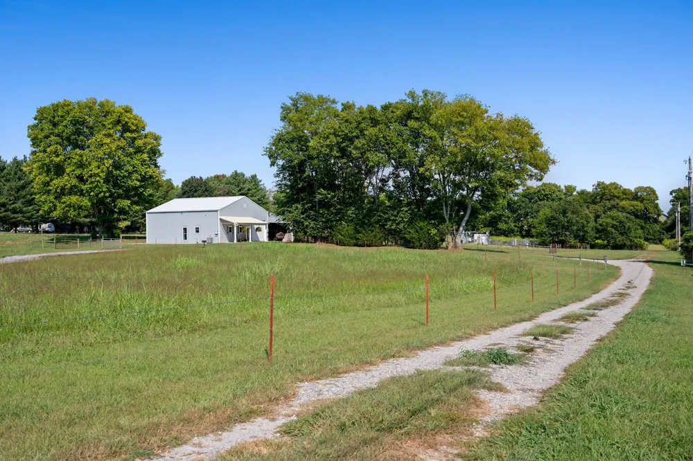 3017 Abigail Ln Columbia, TN 38401