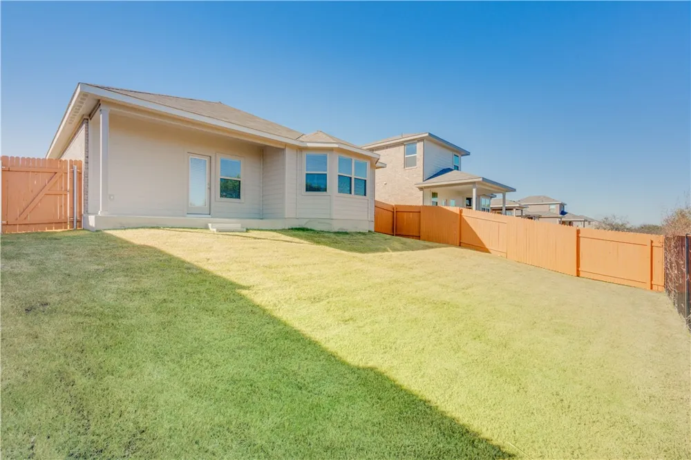 2504 Hat Bender Loop Round Rock, TX 78664