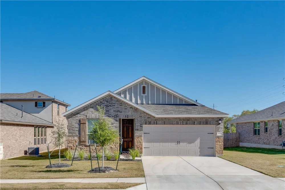 2504 Hat Bender Loop Round Rock, TX 78664