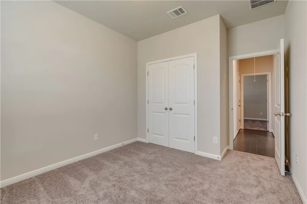2504 Hat Bender Loop Round Rock, TX 78664