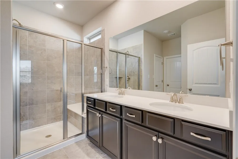 2504 Hat Bender Loop Round Rock, TX 78664