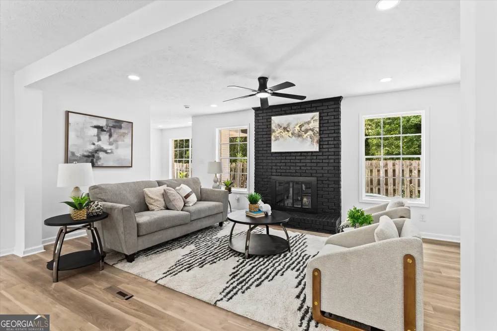 4607 Bexley DR Stone Mountain, GA 30083