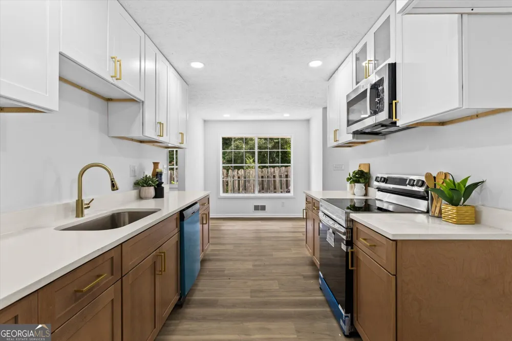 4607 Bexley DR Stone Mountain, GA 30083