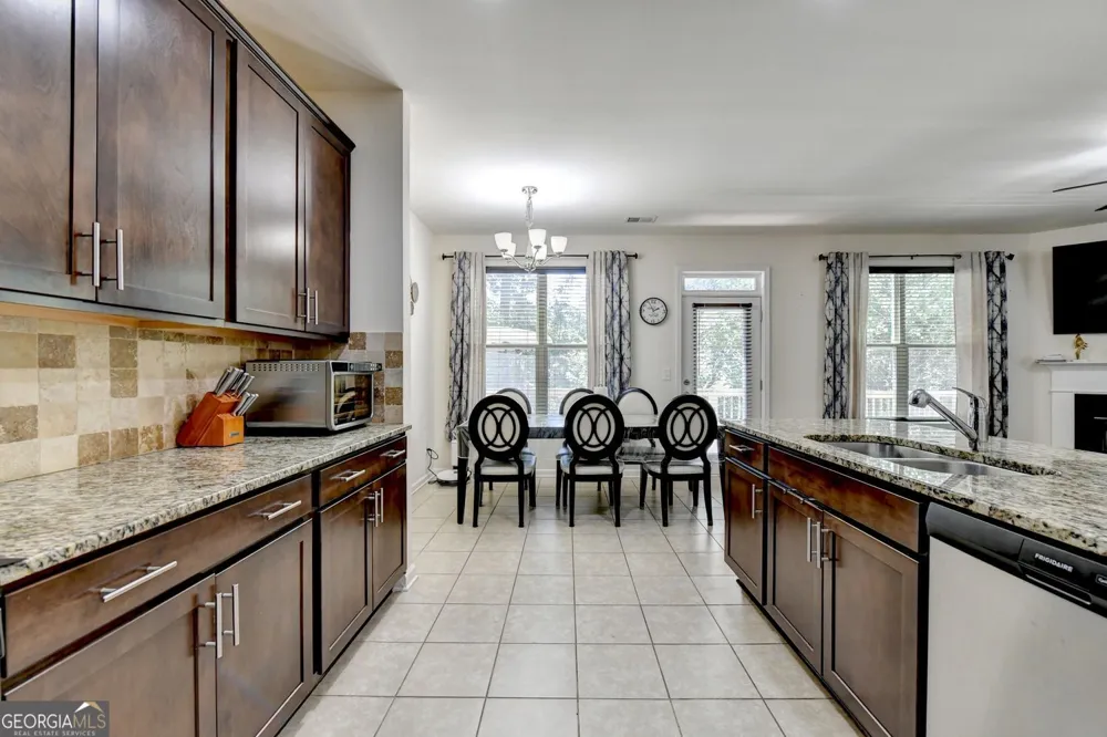 156 Staley DR Tucker, GA 30084
