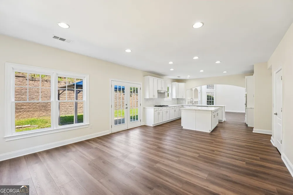 5041 Duxford DR SE Smyrna, GA 30082