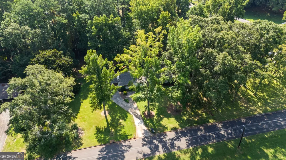 509 Nelson DR Thomaston, GA 30286