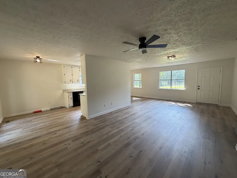 1730 Bullock DR Loganville, GA 30052