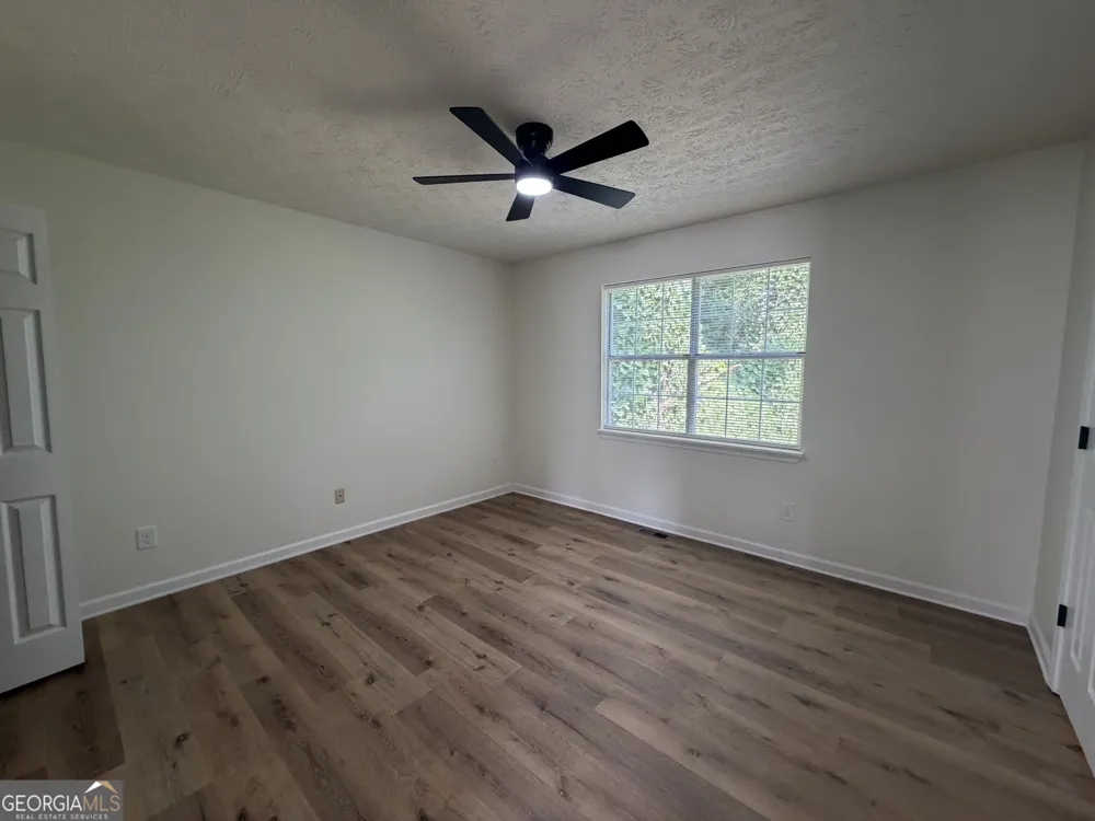 1730 Bullock DR Loganville, GA 30052
