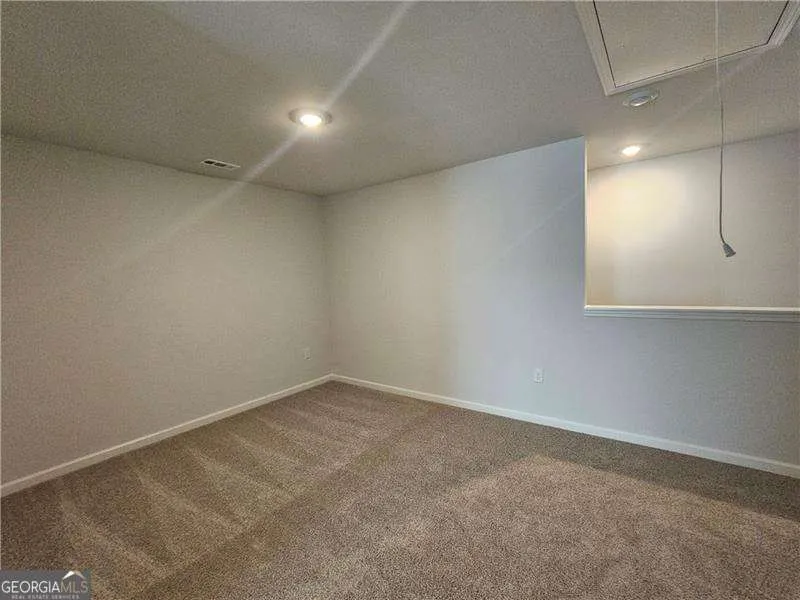 27 Berryville DR Dawsonville, GA 30534
