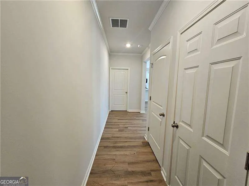 27 Berryville DR Dawsonville, GA 30534