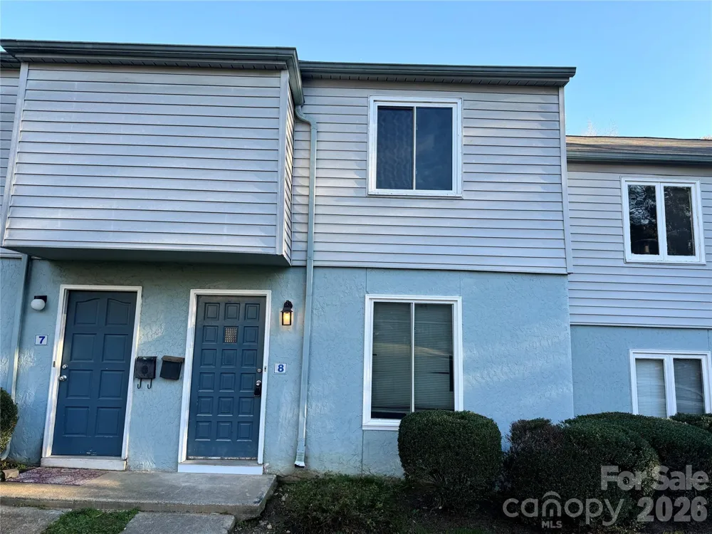 1906 Mereview Court #8 Charlotte, NC 28210