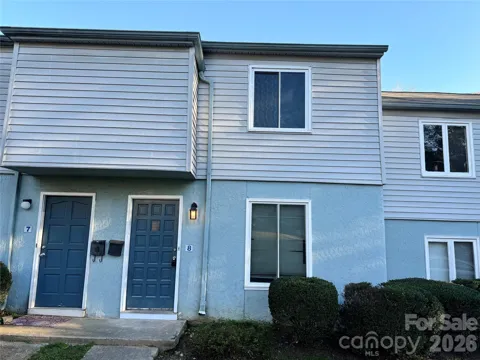 1906 Mereview Court #8