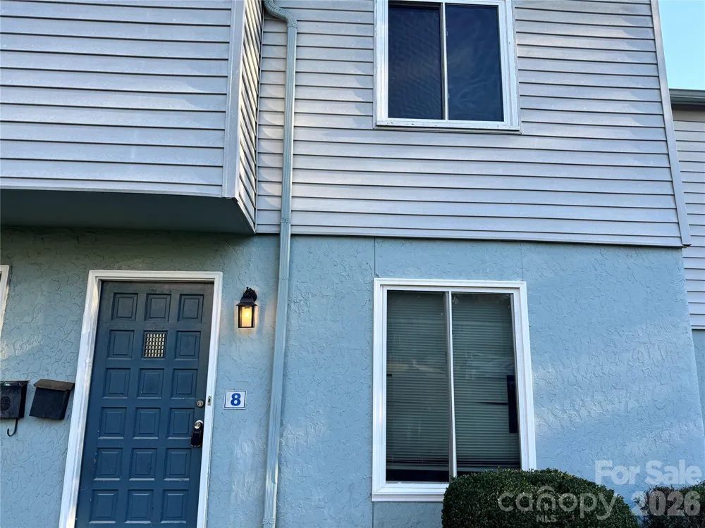 1906 Mereview Court #8 Charlotte, NC 28210