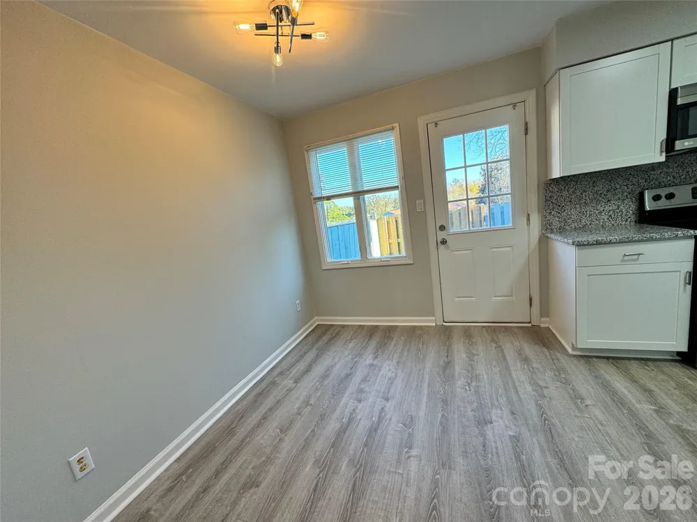 1906 Mereview Court #8 Charlotte, NC 28210