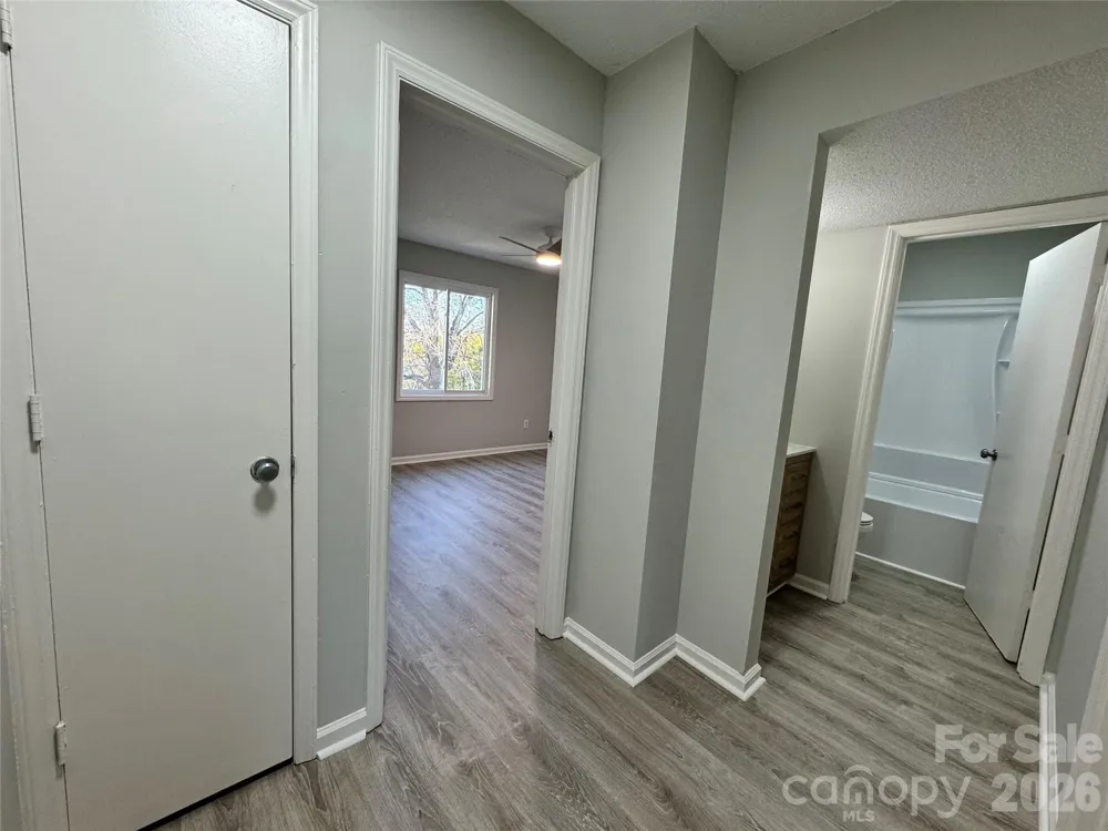 1906 Mereview Court #8 Charlotte, NC 28210