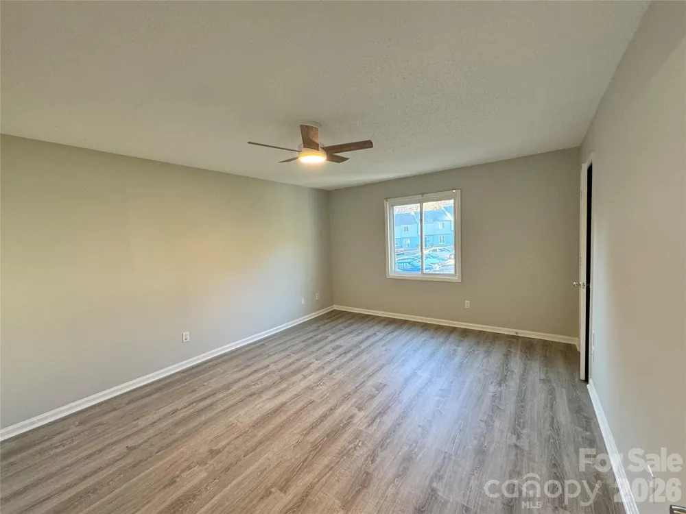 1906 Mereview Court #8 Charlotte, NC 28210