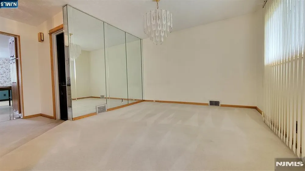 749 Ten Eyck Avenue Lyndhurst, NJ 07071