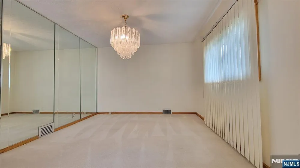 749 Ten Eyck Avenue Lyndhurst, NJ 07071