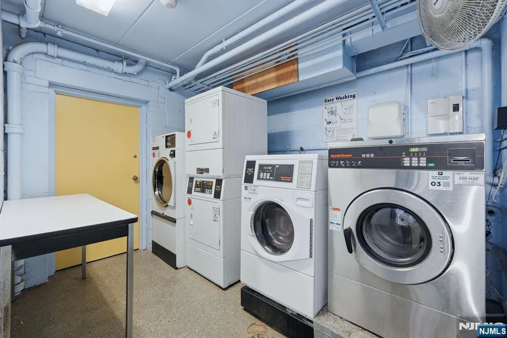25 Jefferson Street 6D Hackensack, NJ 07601