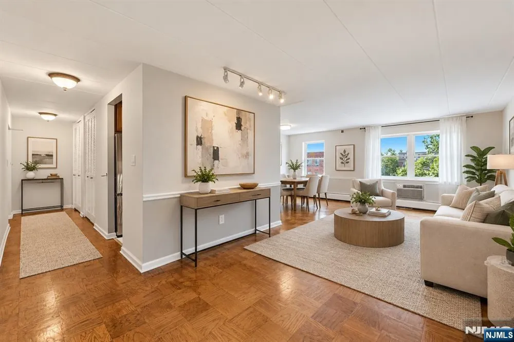 25 Jefferson Street 6D Hackensack, NJ 07601
