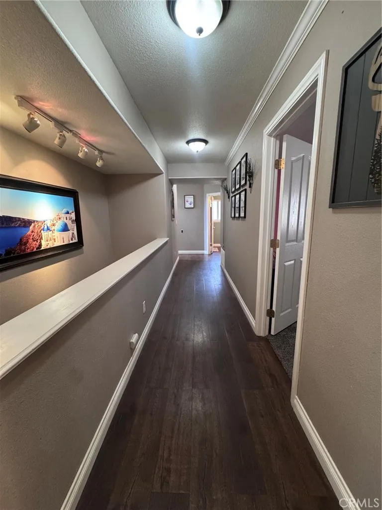 5260 Desert View Lane Wrightwood, CA 92397