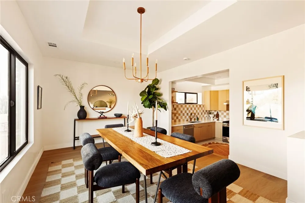 2441 Lyric Avenue Los Angeles, CA 90027