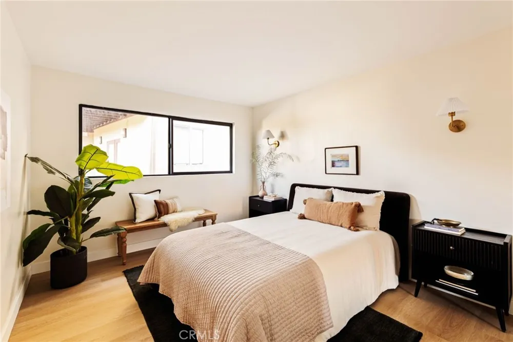 2441 Lyric Avenue Los Angeles, CA 90027