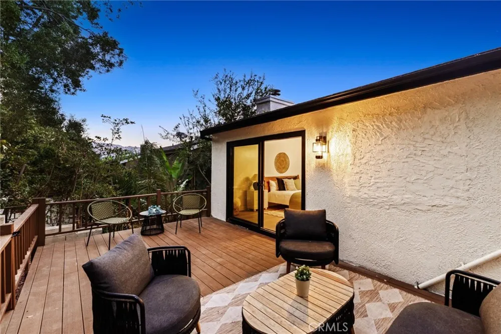 2441 Lyric Avenue Los Angeles, CA 90027