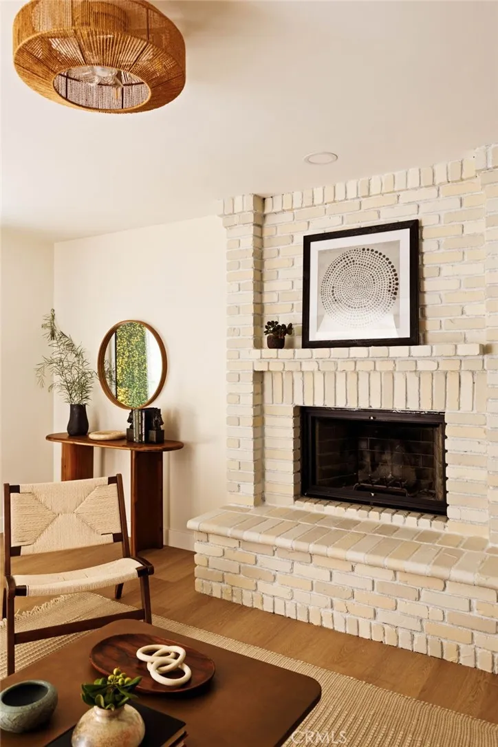 2441 Lyric Avenue Los Angeles, CA 90027