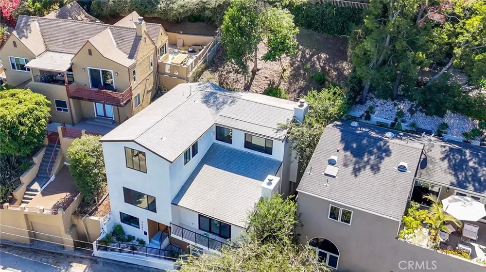 2441 Lyric Avenue Los Angeles, CA 90027