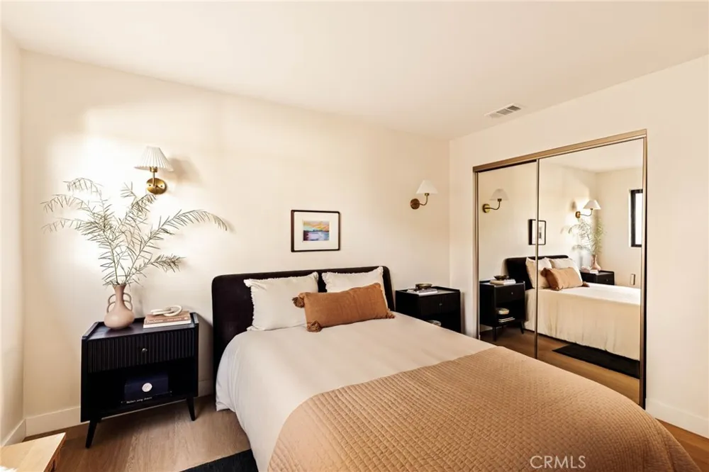 2441 Lyric Avenue Los Angeles, CA 90027