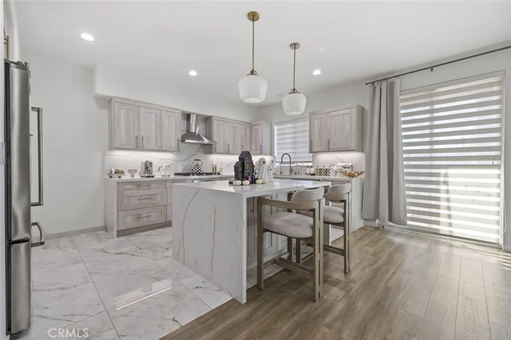 16485 W Nicklaus Drive #120 Sylmar, CA 91342