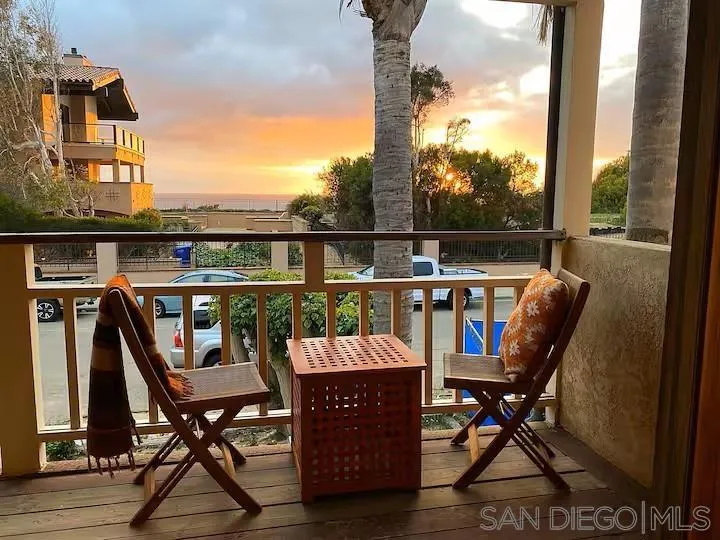 837 4th Street Encinitas, CA 92024