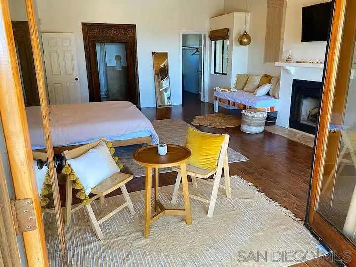 837 4th Street Encinitas, CA 92024