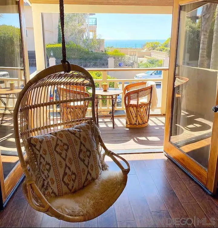 837 4th Street Encinitas, CA 92024