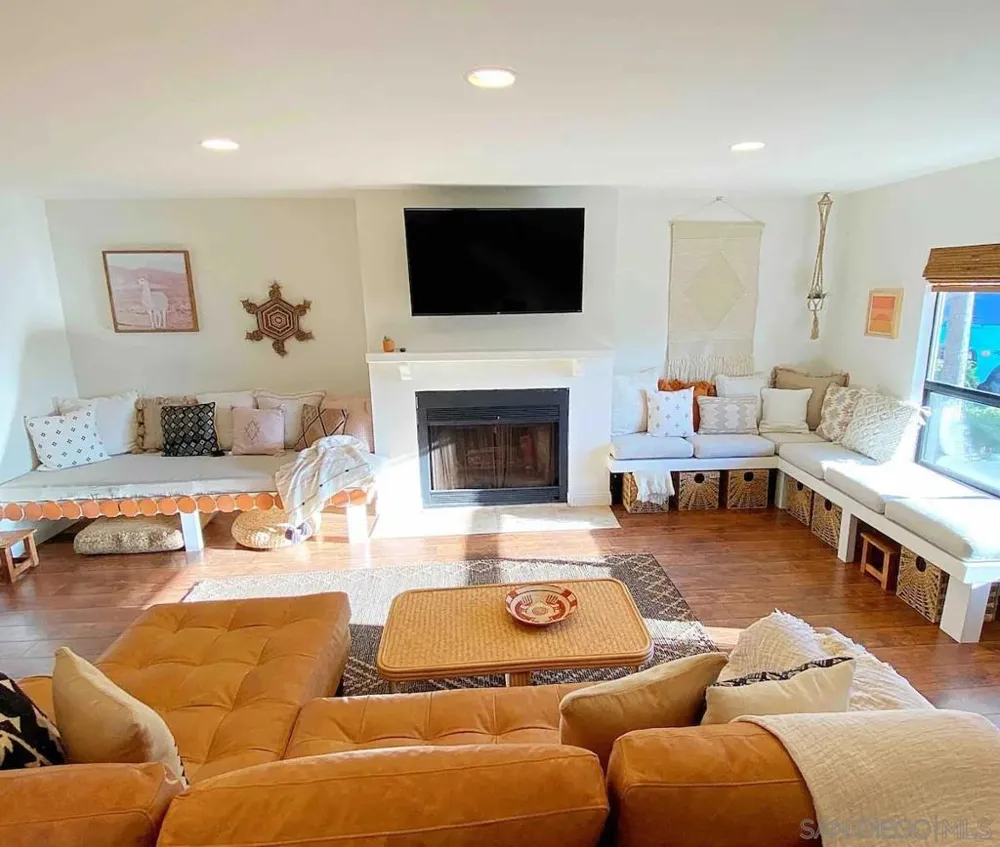 837 4th Street Encinitas, CA 92024